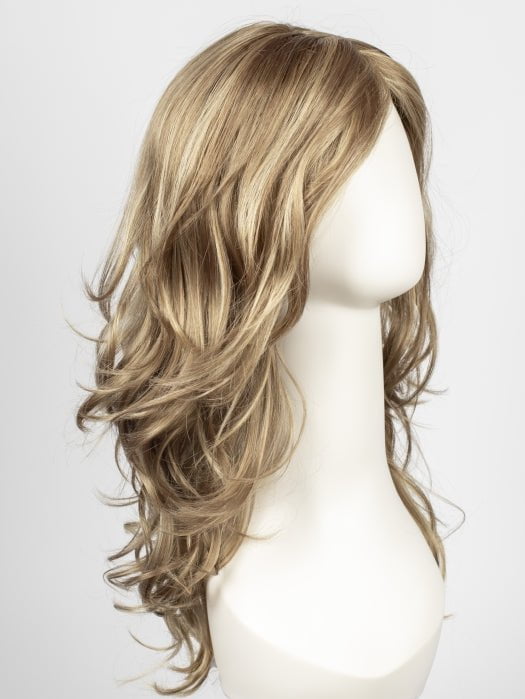 R14/26H | Dark Blonde w/Golden Blonde Highlights