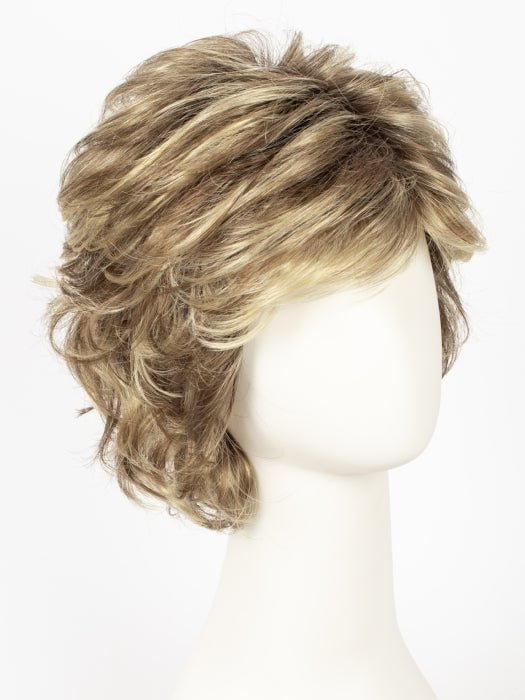 RH12/26RT4 | Light Brown w/Fine Golden Blonde Highlights And Dark Roots