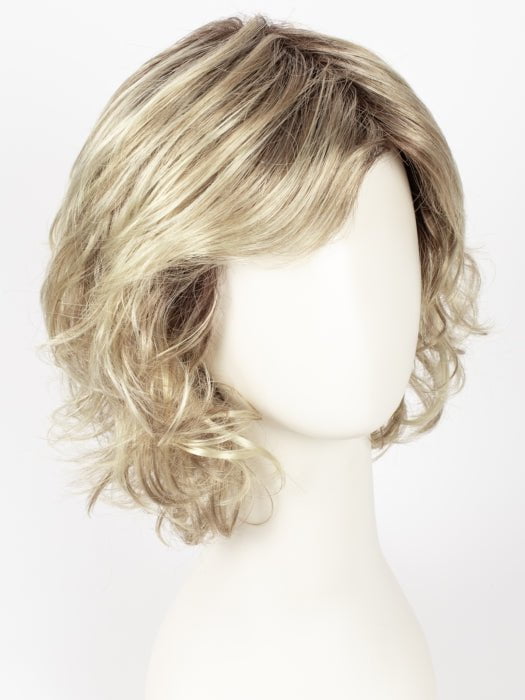 RH1488RT8 | Dark Blonde w/Light Copper Blonde Highlights & Golden Brown Roots