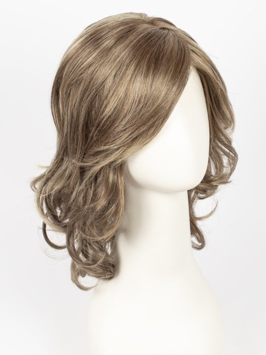 GL12-16 GOLDEN WALNUT | Dark Blonde with Cool Highlights