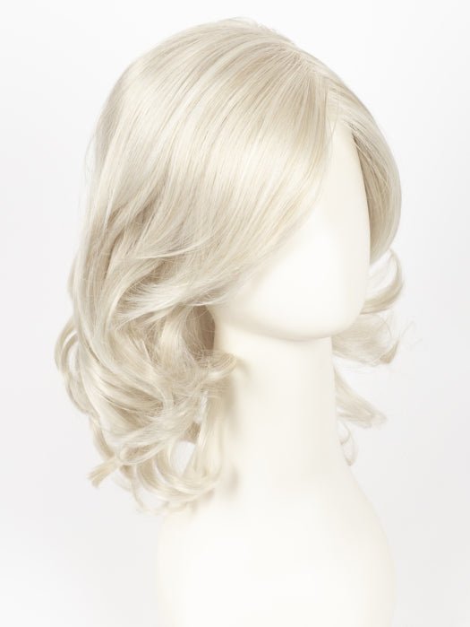 GL23-101 SUN-KISSED BEIGE | Beige Blonde with Platinum Highlights