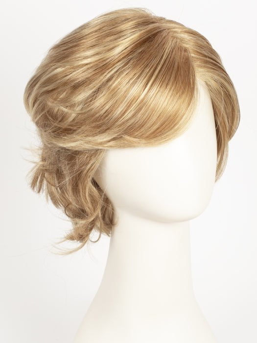 GL27-22 CARAMEL | Reddish Blonde with Pale Gold Highlights