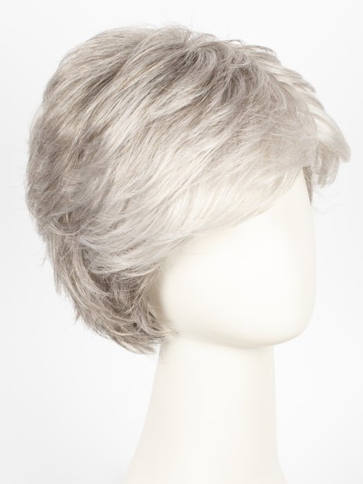 305C SUGARED SMOKE | Light Blonde with 80% Grey and a Pearly White front