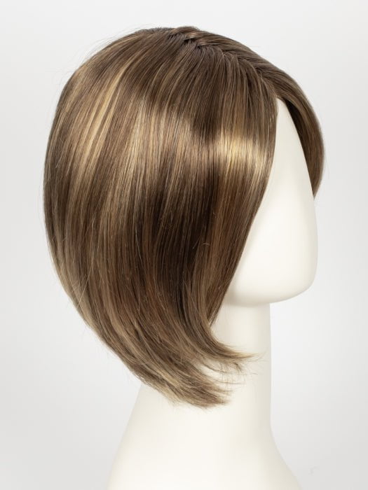 GL14-16SS SS HONEY TOAST | Chestnut brown base blends into multi-dimensional tones of medium brown and dark golden blonde.