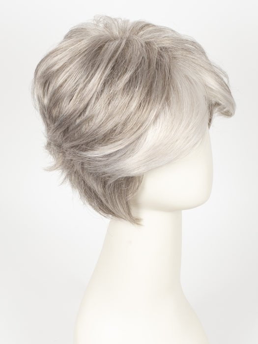 305C SUGARED SMOKE | Light Blonde with 80% Grey and a Pearly White front