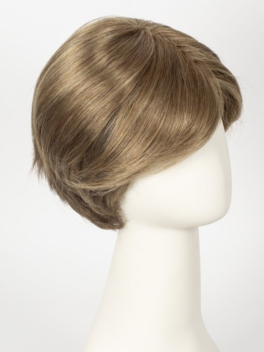 10/26TT FORTUNE COOKIE | Light Brown and Medium Red-Gold Blonde Blend with Light Brown Nape