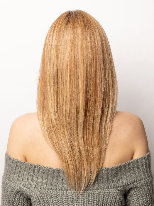 HAZLENUT-CREAM | Soft Brown Root Tone, Warm Golden Blond Base with Soft Creamy Highlights.