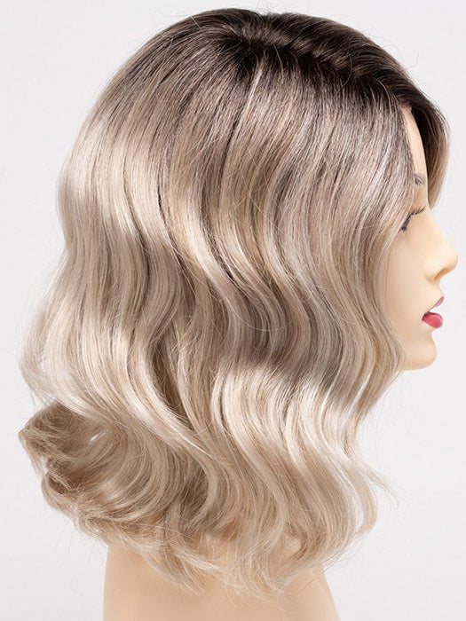 SILKY BEIGE | Light Platinum Blonde with Dark Brown Roots 