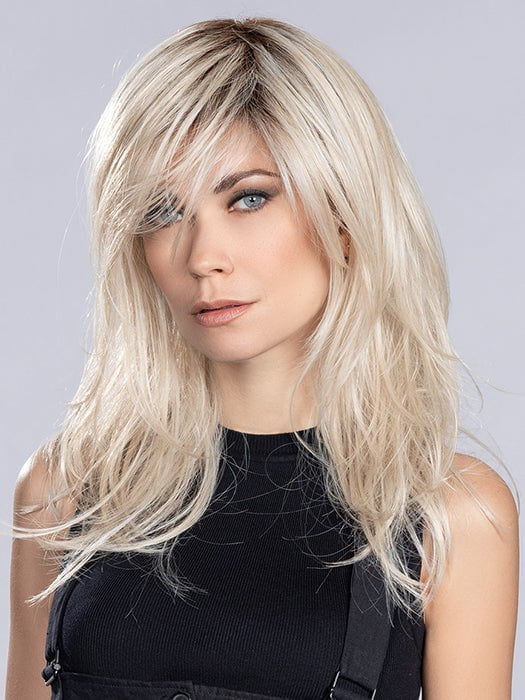 EN VOGUE by ELLEN WILLE in LIGHT-CHAMPAGNE-ROOTED 23.25.24 |  Lightest Pale Blonde and Lightest Golden Blonde with Lightest Ash Blonde Blend and Shaded Roots