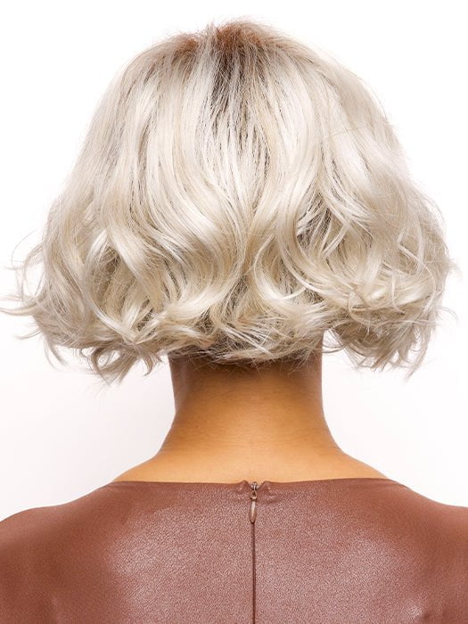 MILKY-OPAL-R | A Blend of Creamy Blonde and White Blonde Rooted with Warm Brown