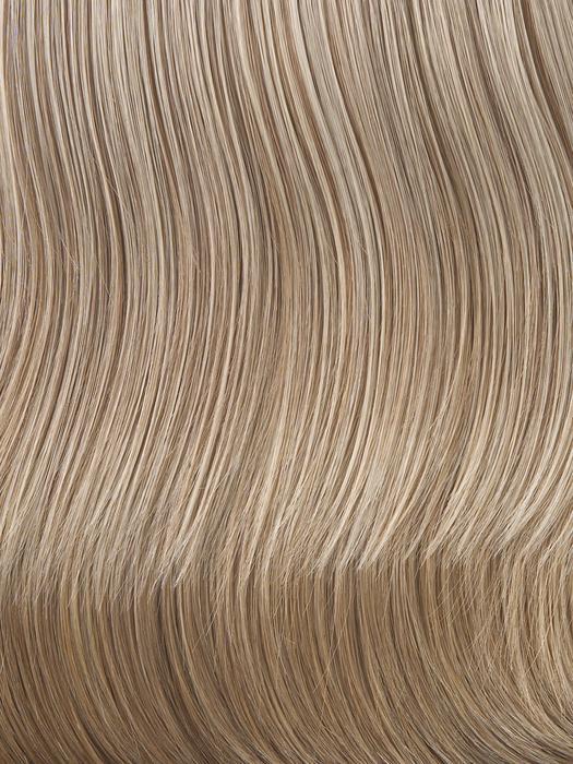G16+ HONEY MIST | Medium blonde base w/ light golden blonde highlights