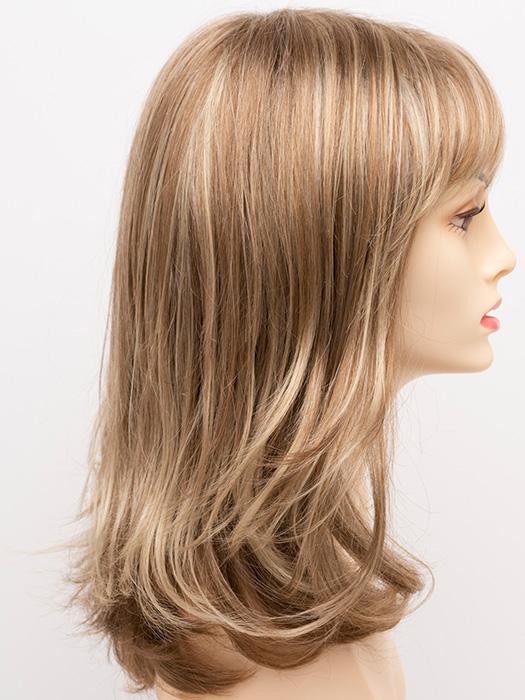 DARK-BLONDE | 2 toned blend of Dark Honey Blonde with Lighter Blonde highlights