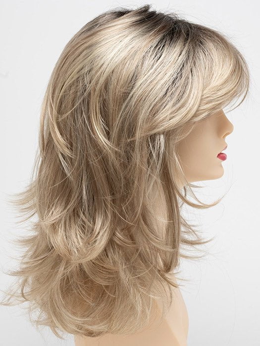 CHAMPAGNE SHADOW | Soft Dark Blonde with Platinum Highlights and Chestnut Roots