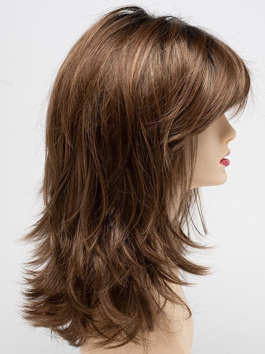 CINNAMON TOFFEE | Neutral to Warm Light Brown with Dark Brown Roots