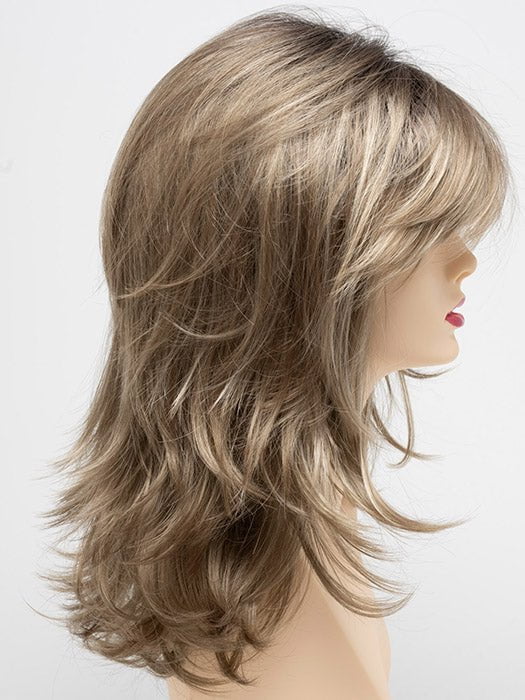 GOLDEN SANDSTONE | Creamy Beige-Blonde with Darker Brown Roots