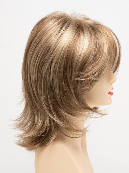 DARK-BLONDE | 2 toned blend of Dark Honey Blonde with Lighter Blonde highlights