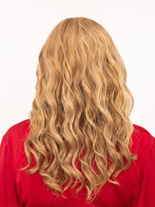 Sophia wearing SARAH by JON RENAU in 14/26 NEW YORK CHEESECAKE | Medium Natural-Ash Blonde & Medium Red-Gold Blonde Blend