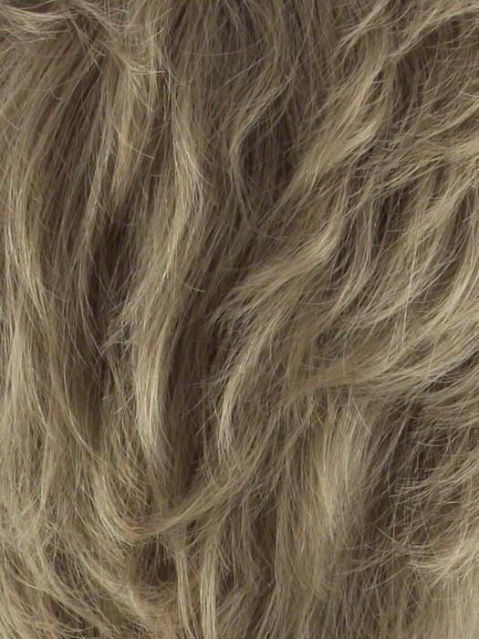 T24B/18 MEDIUM SHADE BLONDE | Ash Blonde Blended with Golden Blonde Tones, Blonde Tip