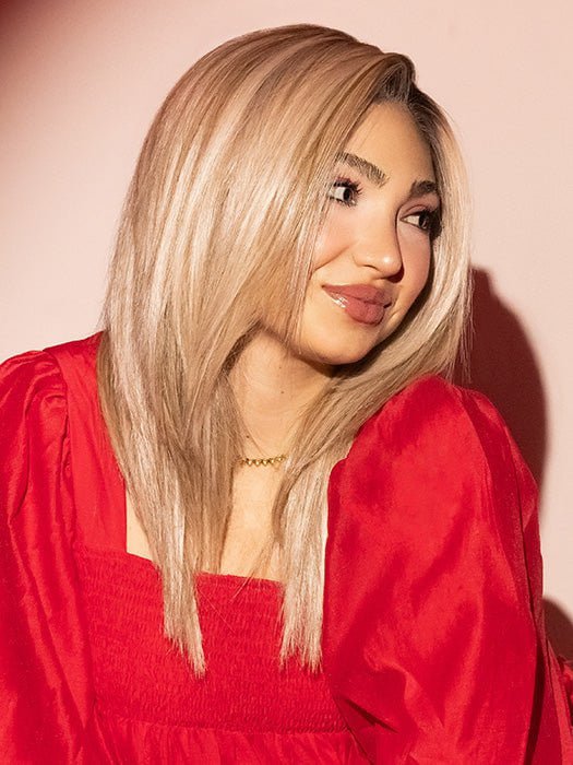 Maha wearing WELL PLAYED by RAQUEL WELCH in RL19/23SS SHADED BISCUIT | Light Ash Blonde Evenly Blended with Cool Platinum Blonde with Dark Roots