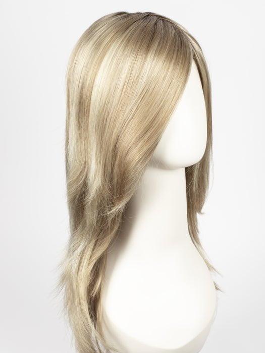 22F16S8 VENICE BLONDE | Light Ash Blonde and Light Natural Blonde Blend, Shaded with Medium Brown