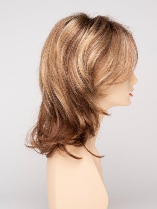 GOLDEN NUTMEG | Medium Brown roots with overall Warm Cinnamon base and Golden Blonde hightlights