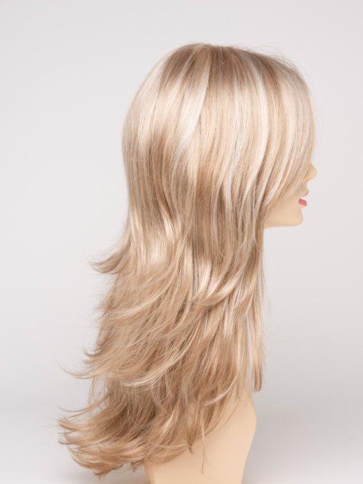 LIGHT BLONDE | 2 toned blend of Creamy Blonde with Champagne highlights