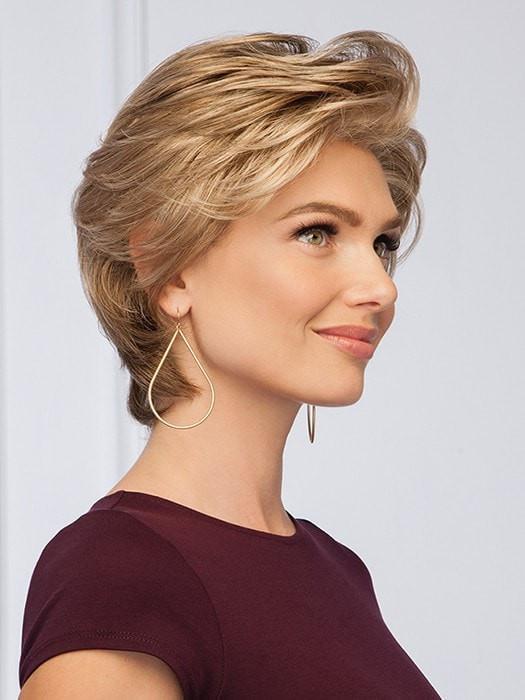 Hand-tied Top - Creates the illusions of natural hair growth and allows you to part the hair in any direction