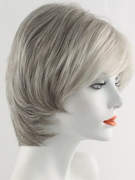 305C SUGARED SMOKE | Light Blonde with 80% Grey and a Pearly White front