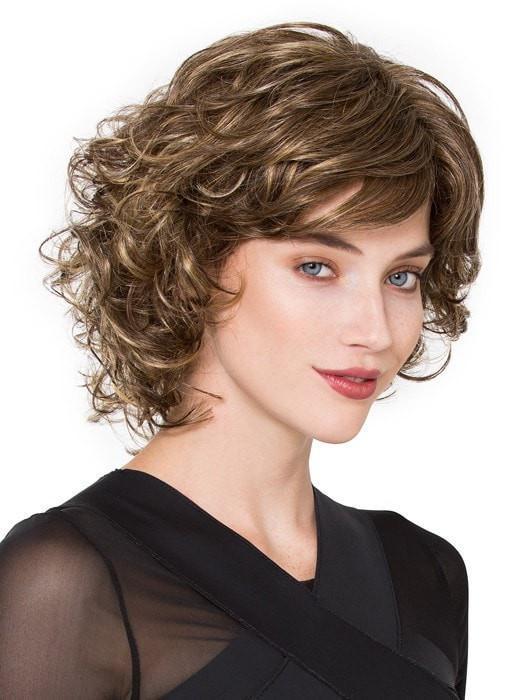 GINA MONO by Ellen Wille in BERNSTEIN MIX | Light Brown Base with Subtle Light Honey Blonde and Light Butterscotch Blonde Highlights