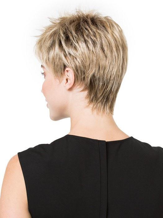 Tapered neckline | Color: Sandy Blonde Rooted