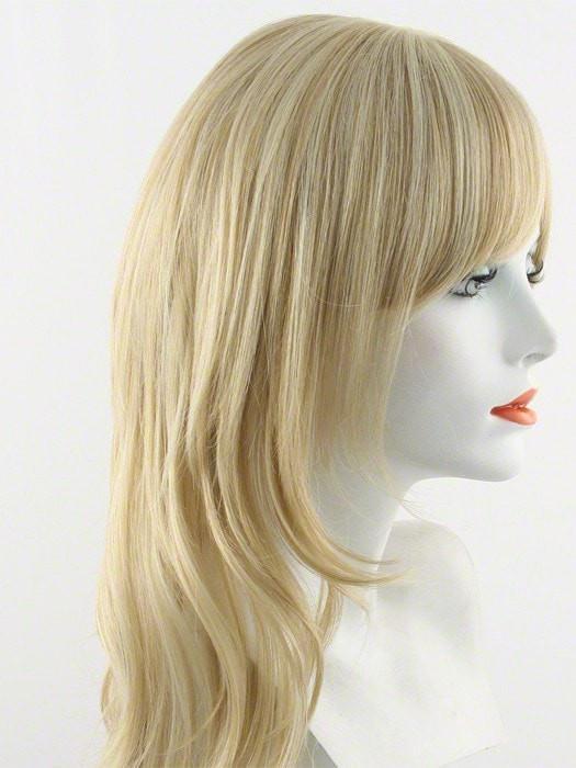 24B/613 | French Vanilla Blonde highlighted with Butterscotch Creme Blonde