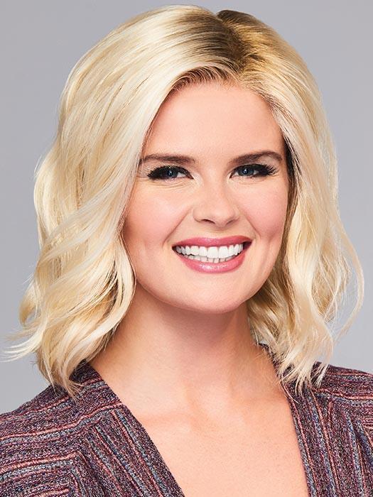 SOFT AND SUBTLE by GABOR in GL613-88SS CHAMPAGNE BLONDE | Dark golden blonde base blends into light golden blonde with glints of platinum blonde.