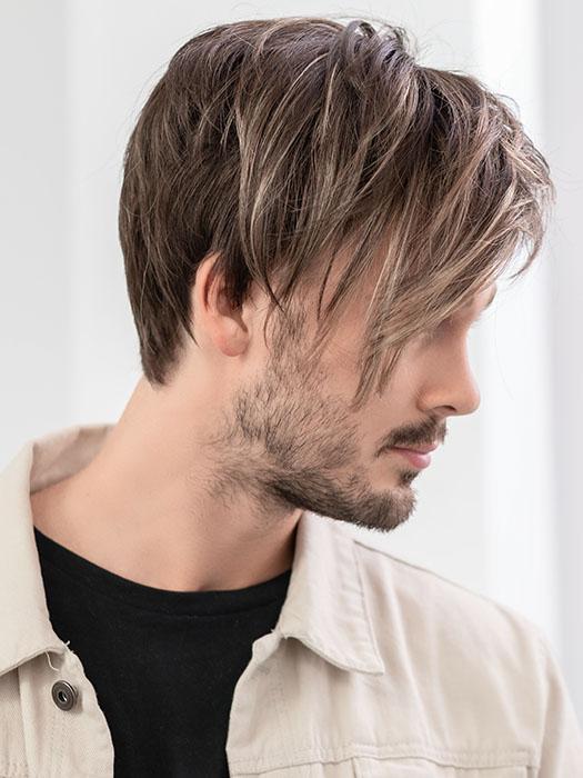 This heat-friendly synthetic wig gives you styling versatility