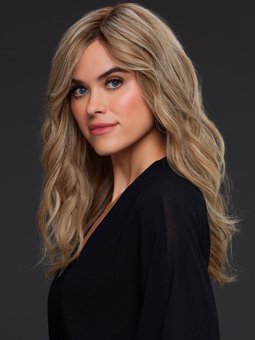 12FS12 MALIBU BLONDE | Light Gold Brown, Light Natural Gold Blonde, and Pale Natural Gold-Blonde Blend, Shaded with Light Gold Brown