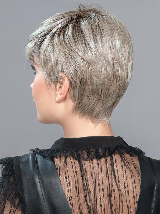 Customize the feathered layers using heat-tools or BeautiMark Shaping Creme for a look that is sure to turn heads