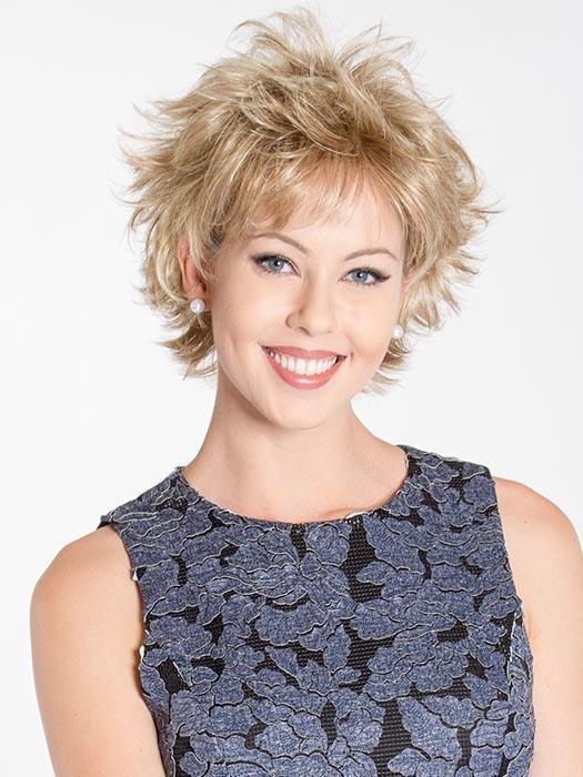 Short, spiky wig in color VANILLA-LUSH