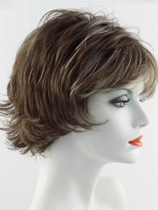 ALMOND SPICE | Rooted Dark with a Medium Brown base and a Honey and Platinum Blonde blended highlight
