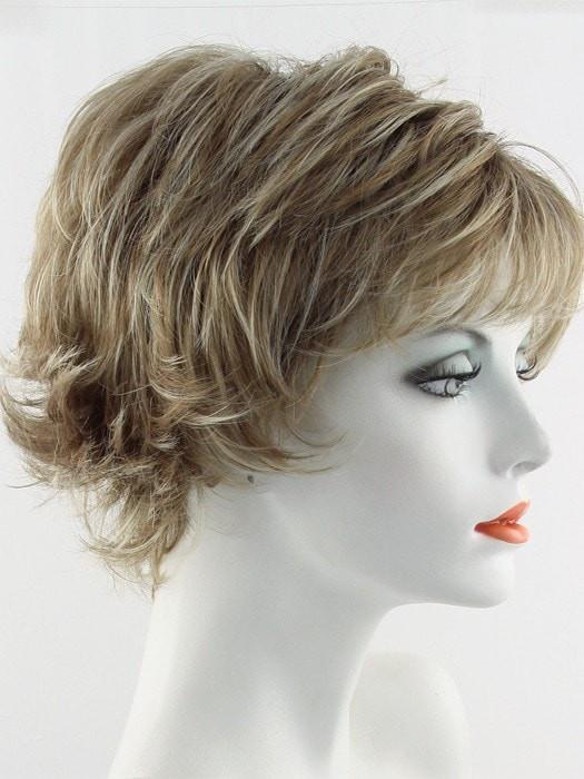 NUTMEG F | Rooted Dark with Honey Brown base with Platinum Blonde highlight