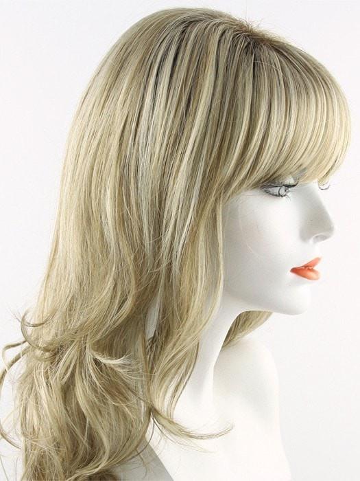 CREAMY TOFFEE R | Rooted Dark with Light Platinum Blonde and Light Honey Blonde evenly blended