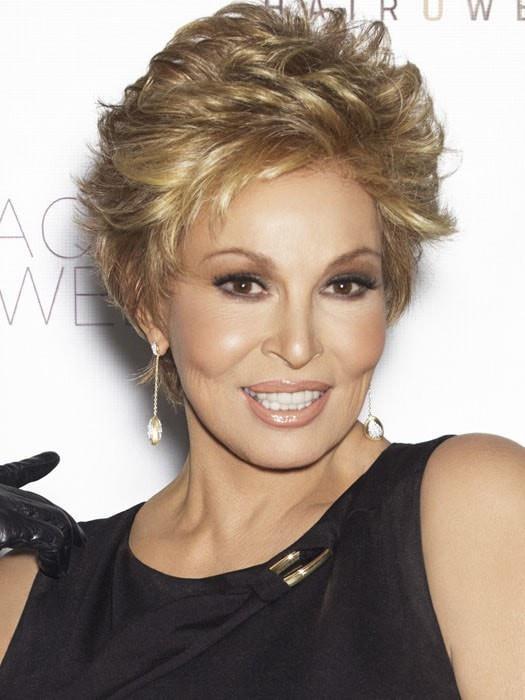 CENTER STAGE by Raquel Welch in R14/25 HONEY GINGER | Dark golden blonde with light gold highlights