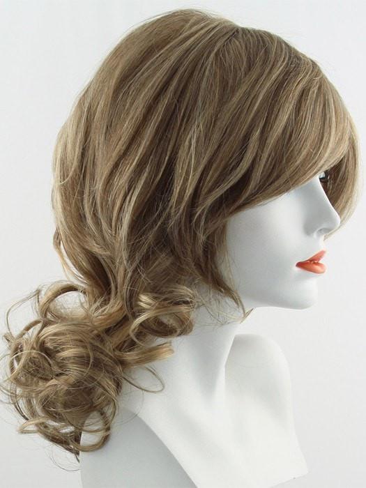 R1020 BUTTERED WALNUT | Medium Brown with Subtle Neutral Blonde Highlights