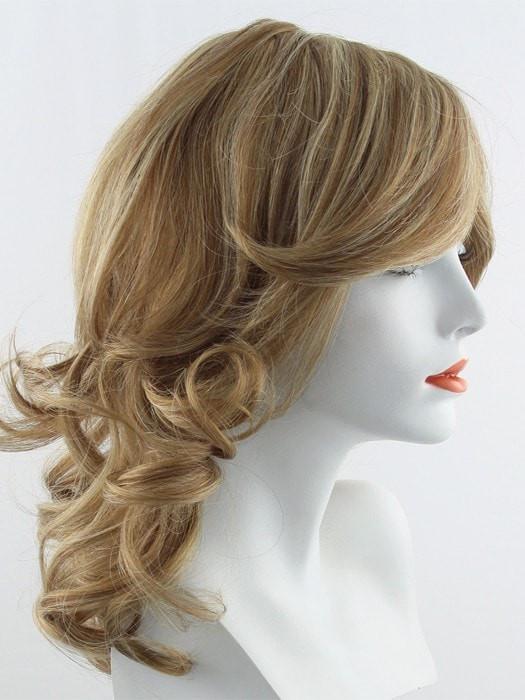 R25 GINGER BLONDE | Medium Golden Blonde with Subtle Blonde Highlights