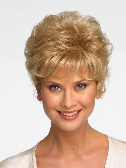 SONATA by Raquel Welch in R25 GINGER BLONDE | Medium Golden Blonde with Subtle Blonde Highlights