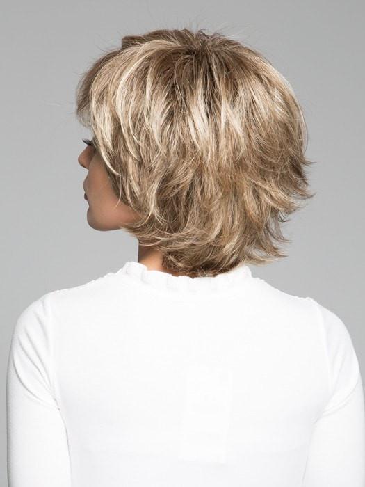 SS12/22 SHADED CAPPUCCINO | Light Golden Brown Evenly Blended with Cool Platinum Blonde Highlights and Dark Roots