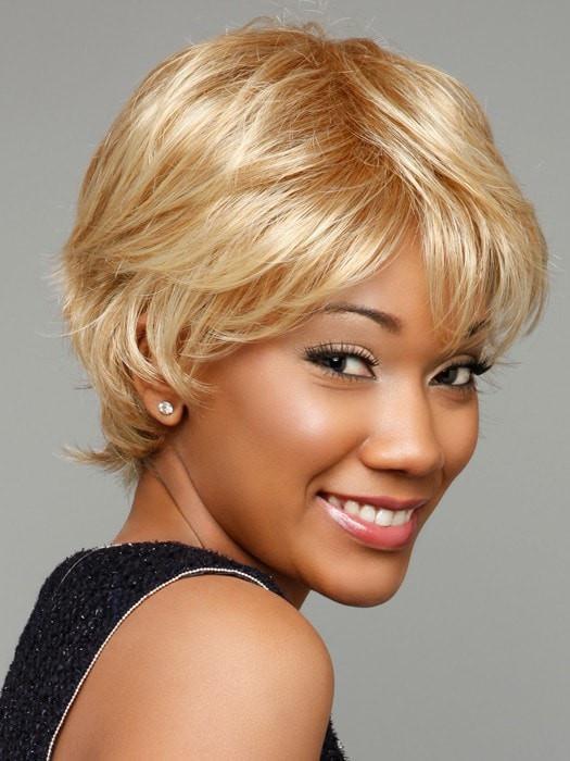 VOLTAGE LARGE by Raquel Welch in R25 GINGER BLONDE | Medium Golden Blonde with Subtle Blonde Highlights